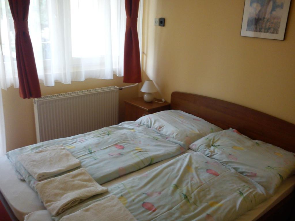 Hotel Family Balatonföldvár Exteriör bild